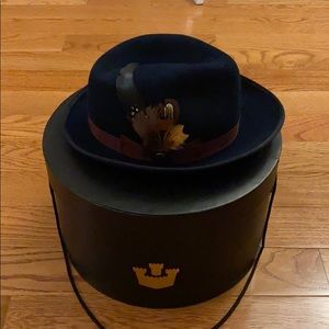 NWT Goorin felt hat
